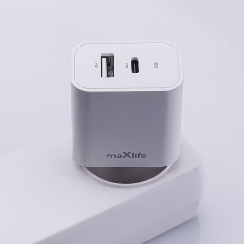 Maxlife ładowarka sieciowa PD QC MXTC-06-25AC 1x USB-C 1x USB 25W biała