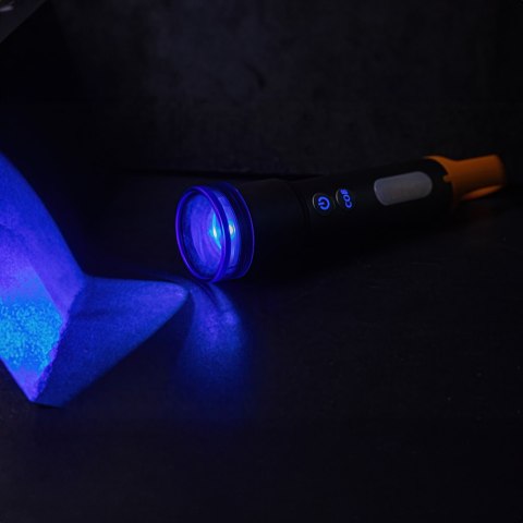 Latarka ręczna LED TRAVELER 1200mAh 500lm USB-C FLF-02 Forever Light