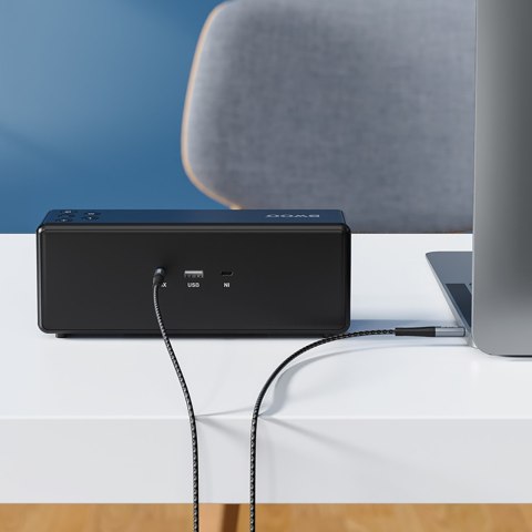 BWOO kabel AUX 3.5mm - 3.5mm Nylonowy + Aluminiowa obudowa BO-AUX064 czarny